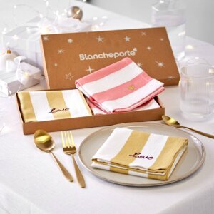 Súprava so 4 textilnými obrúskami v darčekovej krabičke