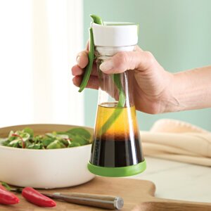 Mechanický mixér na šalátové dresingy