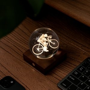 Stolná lampička s 3D laserovaným motívom, viac variantov - Gingko Motiv: cyklista