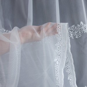 Záclona metráž 16241 ADEN krémová 160